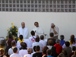 -_20110509_1024080969